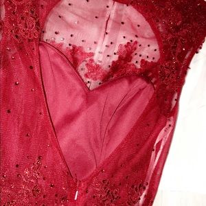 Prom dress, never worn (besides trying on)!